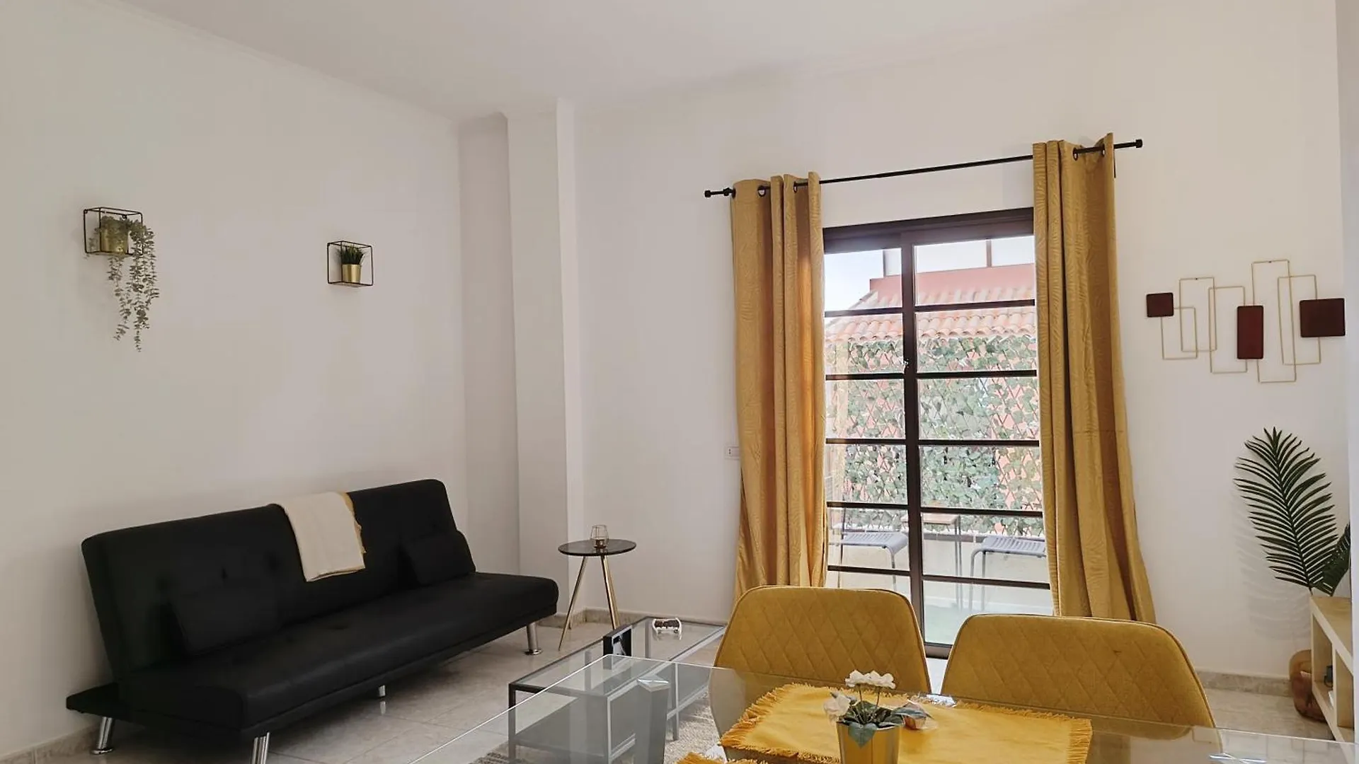 Diadas Home Guargacho Apartment